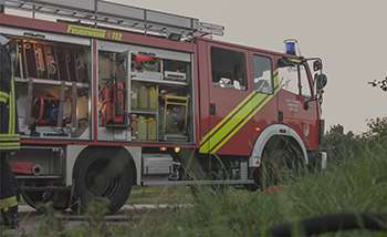 Sylt News: Großeinsatz der Feuerwehren nach Autobrand.