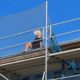 TV Promi steigt Strandhafer auf das Dach